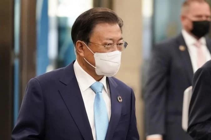 Presidente da sul-coreano tenta proibir  o consumo de carne de cachorro